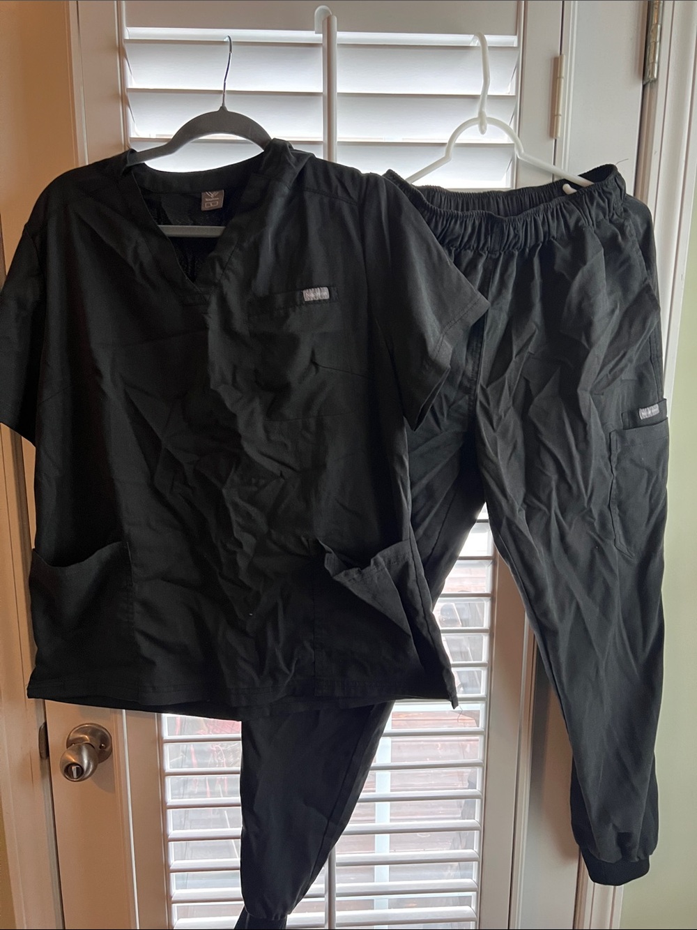 Unbranded Black Women’s Scrub Top and Jogger Set